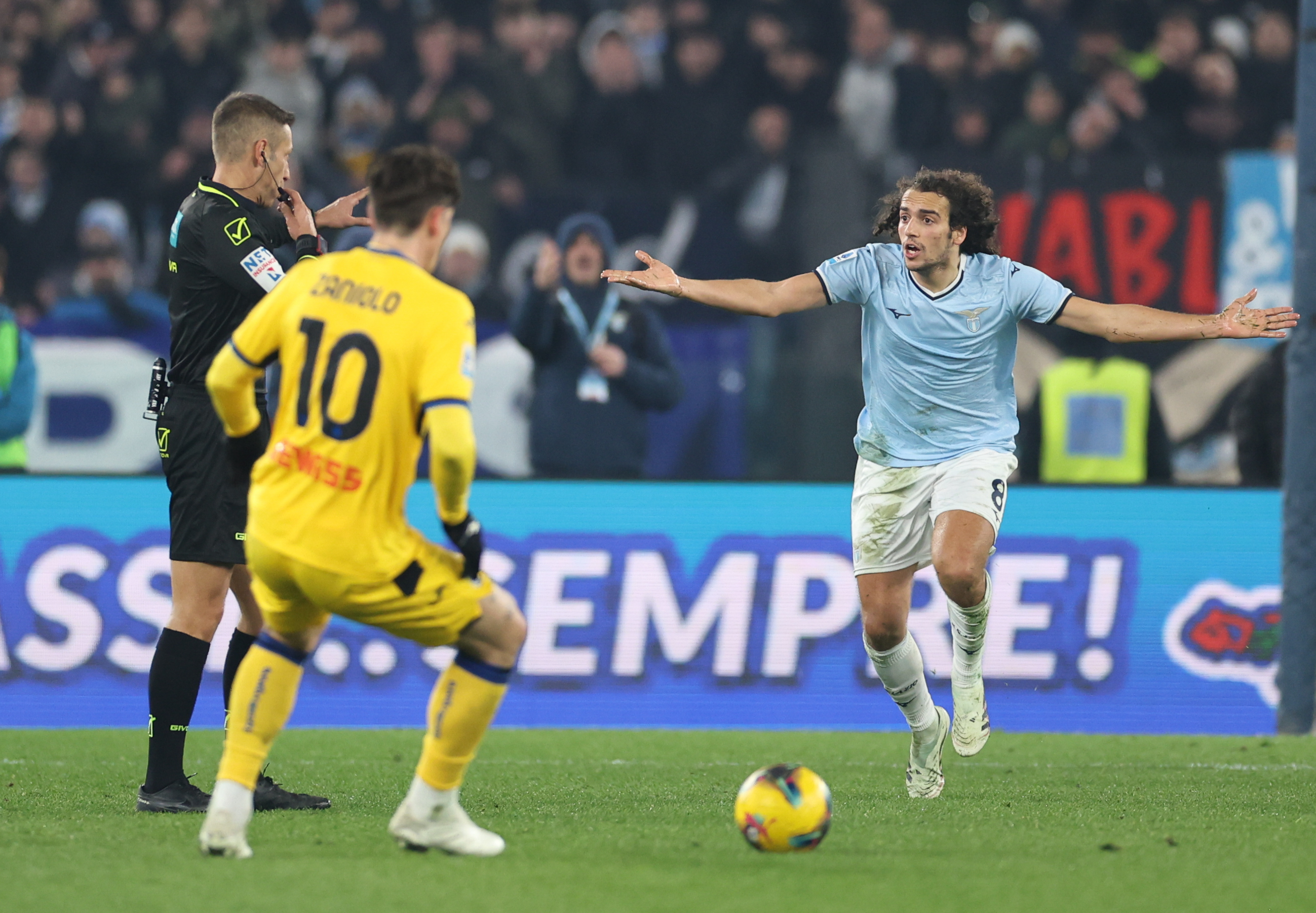 Kaiyun中国官网-关于国际比赛日巴塞罗那止住颓势今夜巴黎圣日耳曼完成体检，拉齐奥篮板制胜备战意甲瞬间刷屏的信息